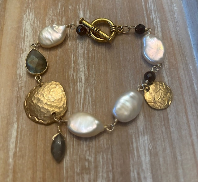 Fresh Water Pearl and Labradorite Bracelet